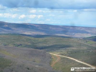 Sierra Alto Rey - Peña Mediodía; fin de semana senderismo; viajes de montaña;pueblos de madrid